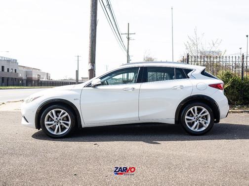 Majestic White 2019 INFINITI QX30 Pure