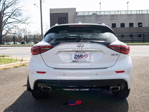 Majestic White 2019 INFINITI QX30 Pure