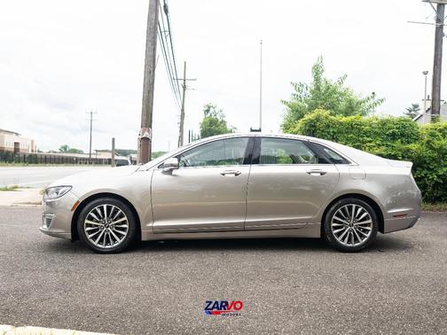 Tan 2018 Lincoln MKZ Select