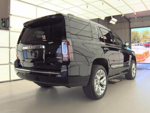 Black 2017 GMC Yukon Denali