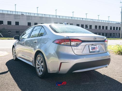 Silver 2021 Toyota Corolla LE