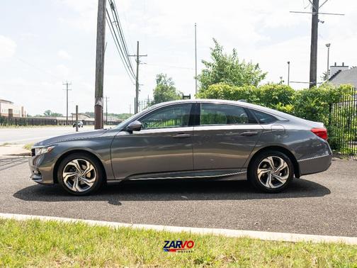 Silver 2018 Honda Accord EX-L