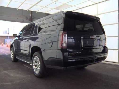 Blue 2017 GMC Yukon XL SLT