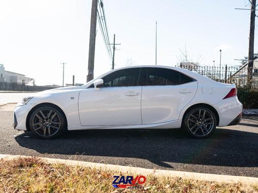2018 Lexus IS 300 Base