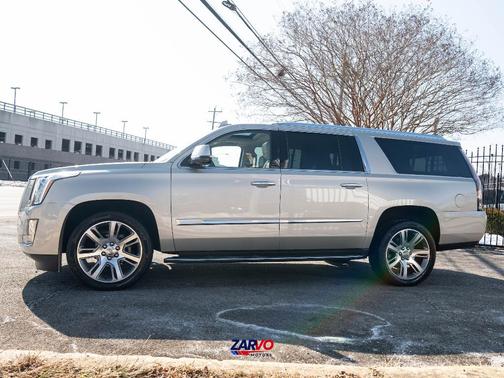 2016 Cadillac Escalade ESV Luxury