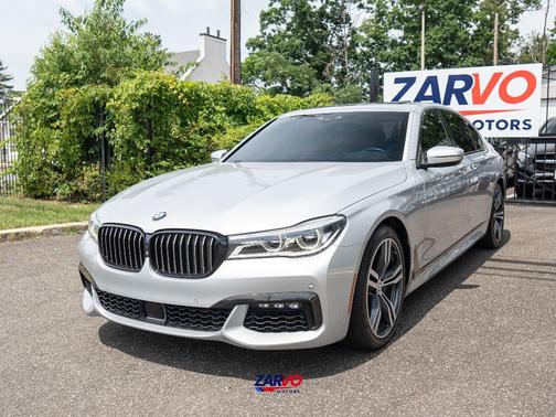 Silver 2019 BMW 750 i