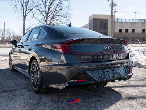 2021 Hyundai SONATA Limited