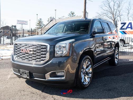 Gray 2019 GMC Yukon Denali