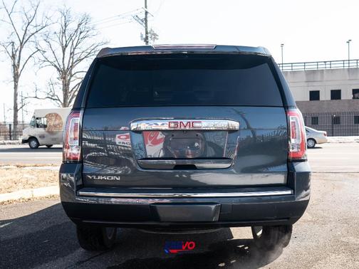 Gray 2019 GMC Yukon Denali