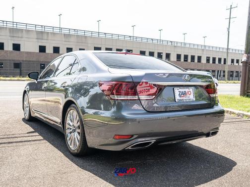 Gray 2013 Lexus LS 460 Base