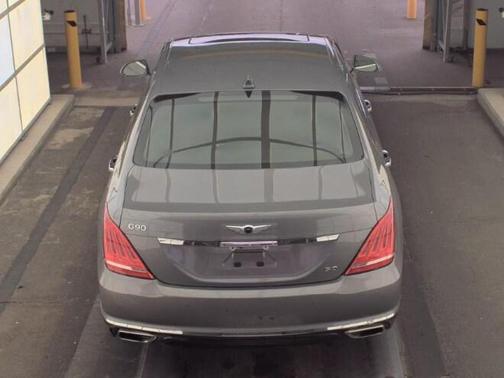 San Simeon Gray 2018 Genesis G90 5.0 Ultimate