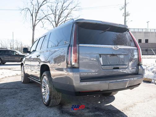 2019 Cadillac Escalade ESV Platinum