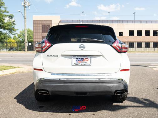 White 2017 Nissan Murano S