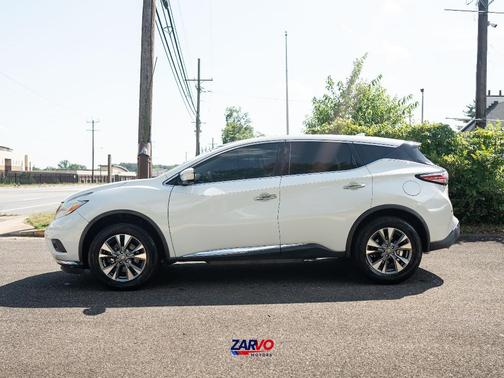 White 2017 Nissan Murano S