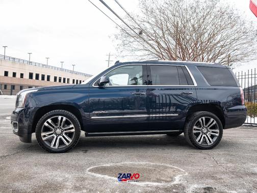 Blue 2018 GMC Yukon Denali
