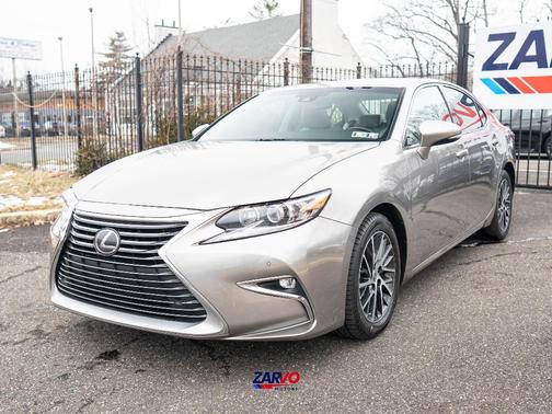 2017 Lexus ES 350 Base