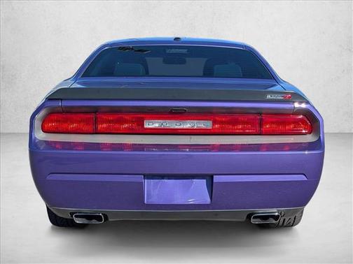 2013 Dodge Challenger SRT8 Core