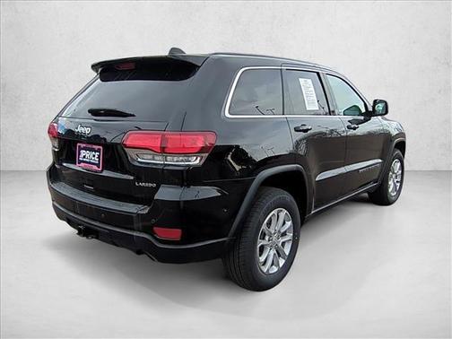 2022 Jeep Grand Cherokee Laredo