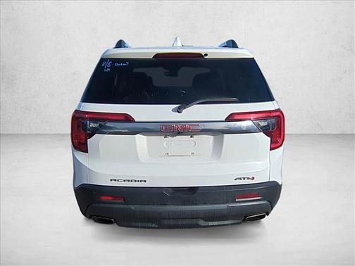 2023 GMC Acadia AWD AT4