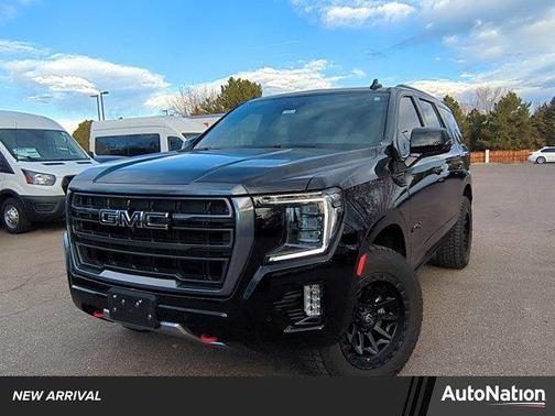 2024 GMC Yukon 4WD AT4