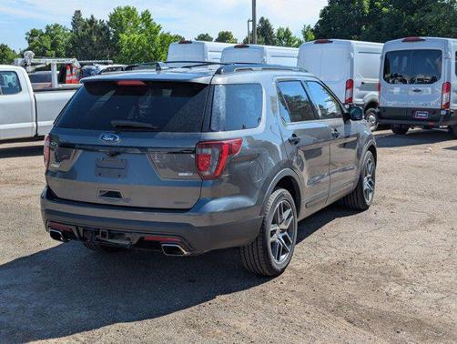 2017 Ford Explorer sport