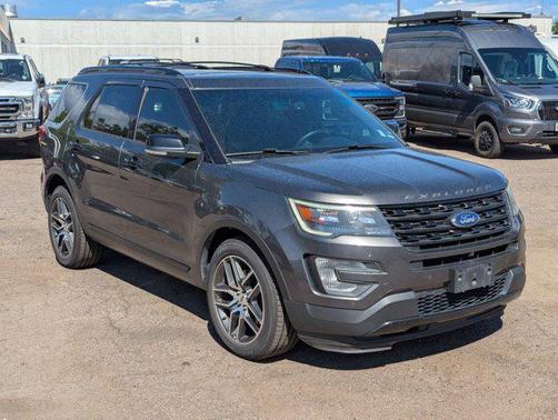 2017 Ford Explorer sport