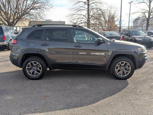 2022 Jeep Cherokee Trailhawk