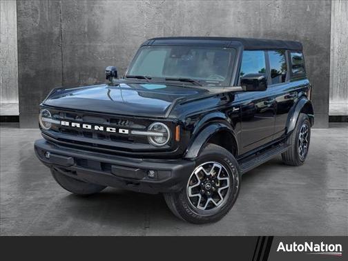 2022 Ford Bronco Outer Banks