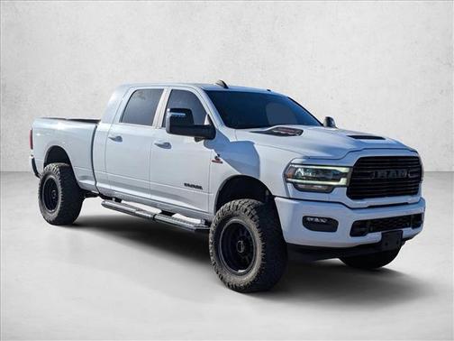 2024 RAM 2500 Laramie Crew Cab 4x4 6'4' Box