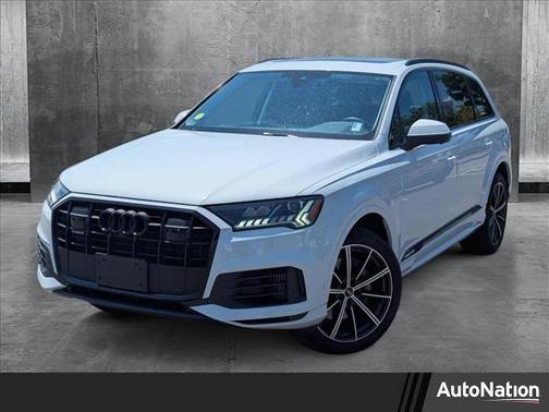 2023 Audi Q7 55 Premium Plus
