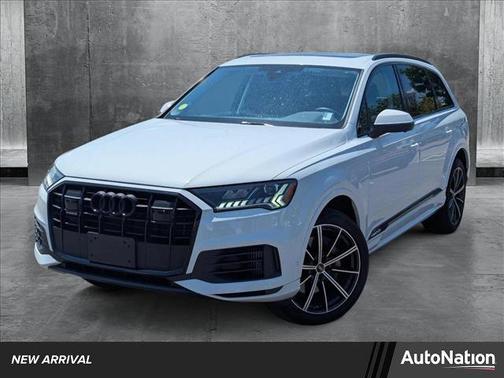 2023 Audi Q7 55 Premium Plus