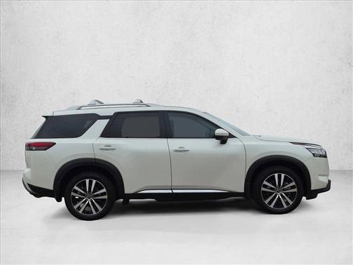 Pearl White Tricoat 2024 Nissan Pathfinder Platinum 4WD