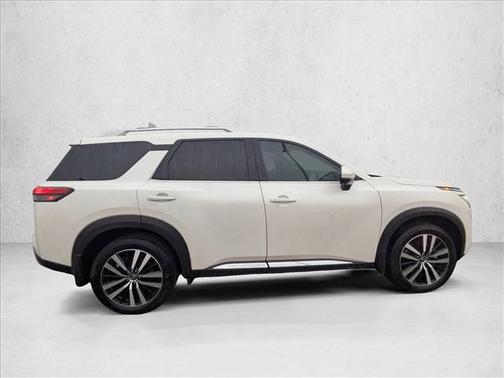 Pearl White Tricoat 2024 Nissan Pathfinder Platinum 4WD