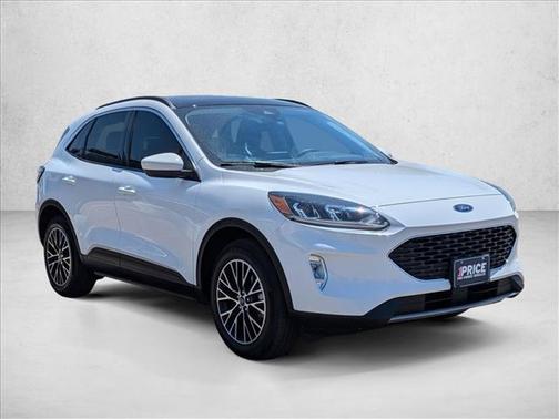 Oxford White 2022 Ford Escape SEL