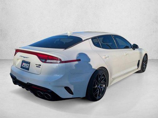 Snow White Pearl 2022 Kia Stinger GT-Line