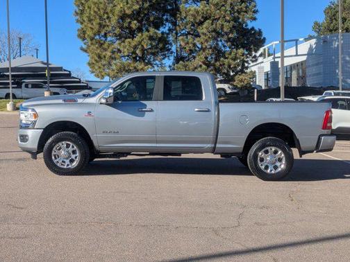 2023 RAM 2500 Laramie Crew Cab 4x4 6'4' Box