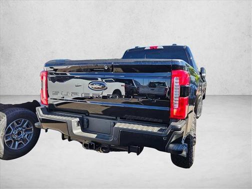 2025 Ford F-350 Lariat