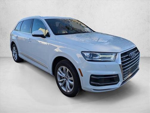 Glacier White Metallic 2019 Audi Q7 45 Premium