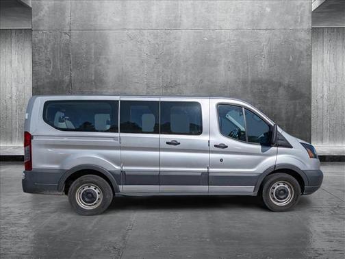 2017 Ford Transit-150 XL