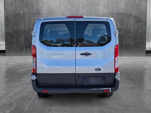 2017 Ford Transit-150 XL