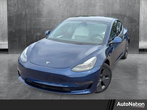 2022 Tesla Model 3 Long Range