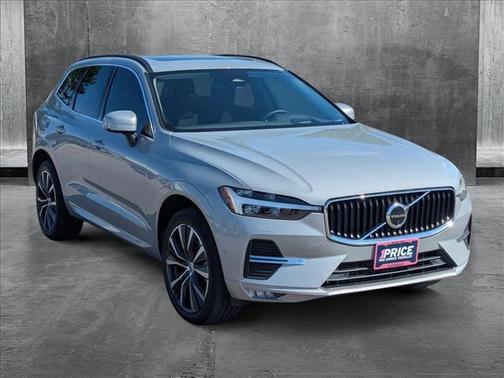 2022 Volvo XC60 Momentum