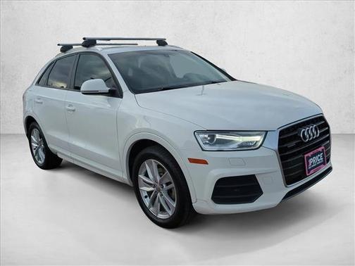 Glacier White Meta 2017 Audi Q3 2.0T Premium