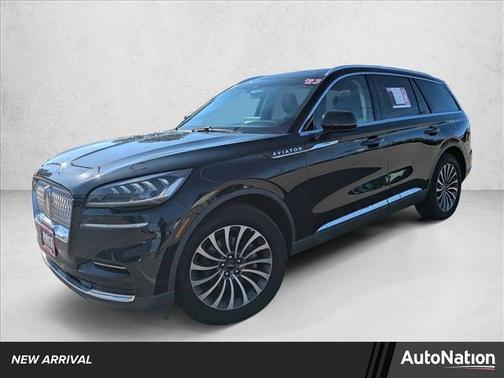 Infinite Black Metallic Clearcoat 2023 Lincoln Aviator Reserve AWD