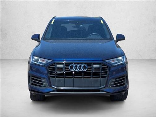 2021 Audi Q7 55 Premium Plus