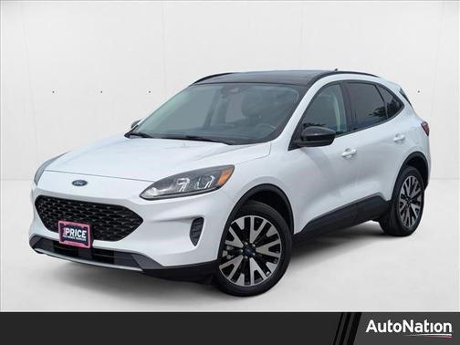 2020 Ford Escape SE