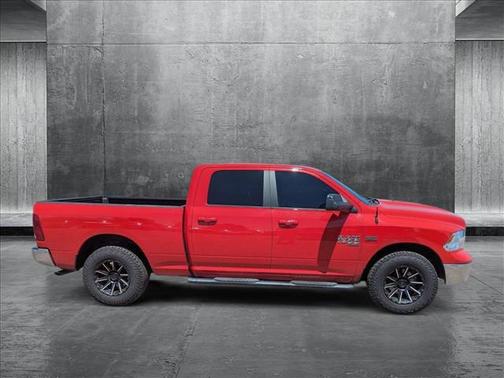 2019 RAM 1500 SLT