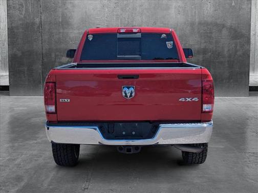 2019 RAM 1500 SLT