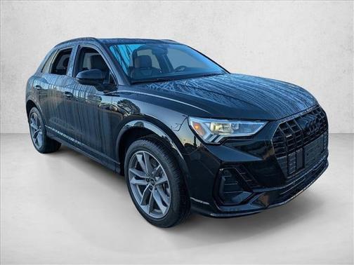Mythos Black Metallic 2023 Audi Q3 Premium 45 TFSI S line quattro Tiptronic