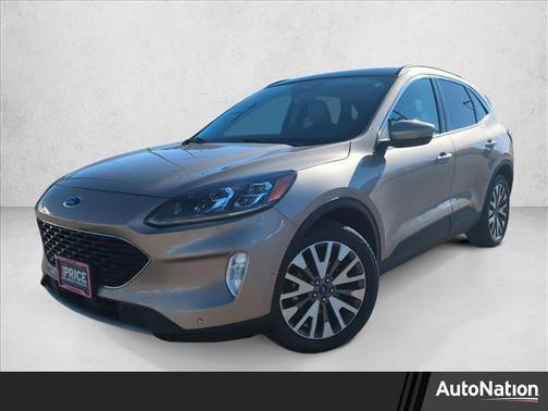 2020 Ford Escape Titanium